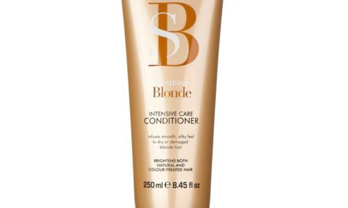 Pielęgnacja fryzur i włosów blond i rozjaśnianych z kosmetykami Sunshine Blonde
