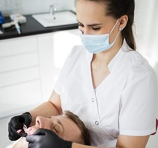 Utrata jednego zęba może mieć poważne konsekwencje!