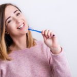 Afty w jamie ustnej? Rozwiązanie znajdziesz u stomatologa